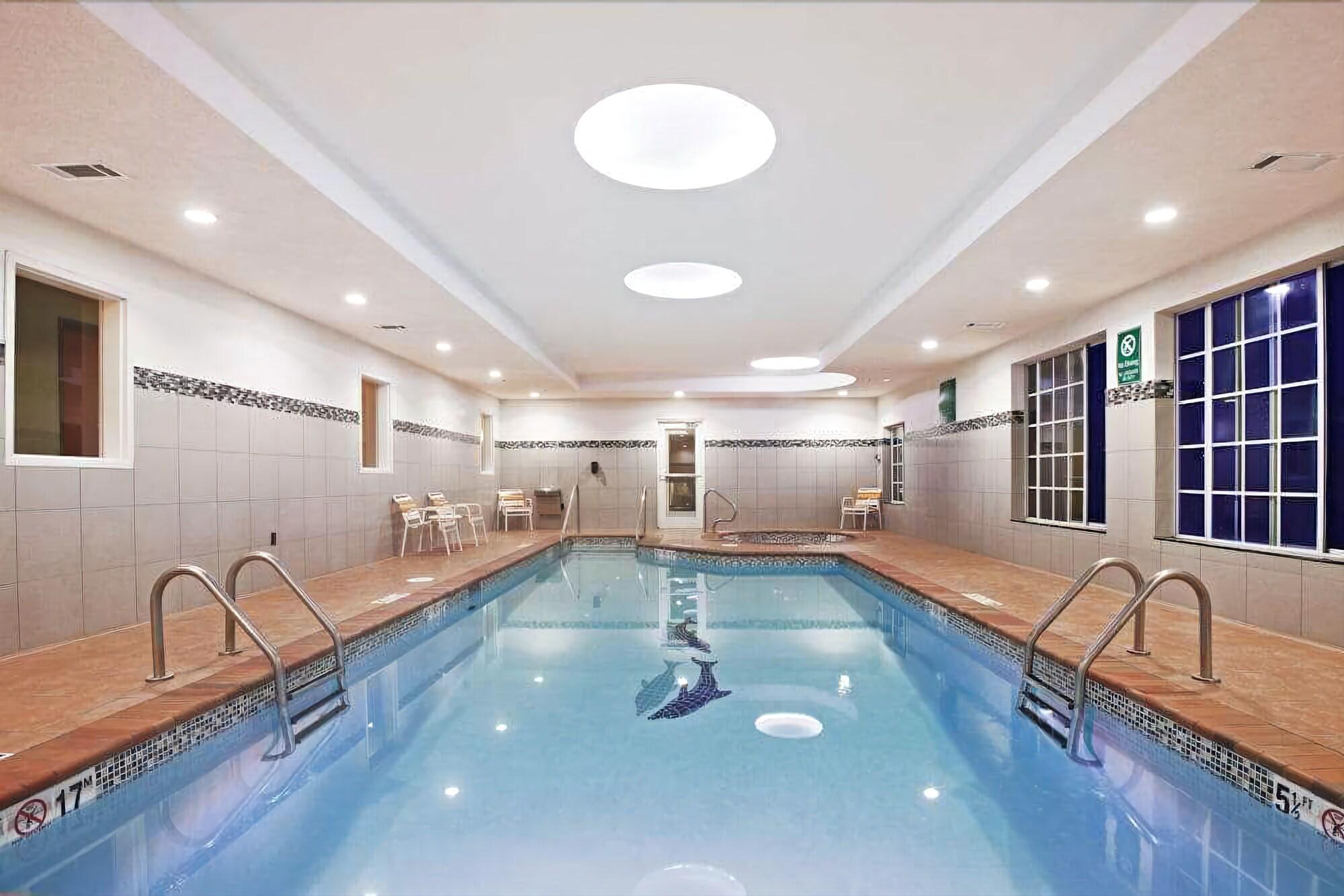La Quinta By Wyndham Tulsa - Catoosa Hotell Eksteriør bilde