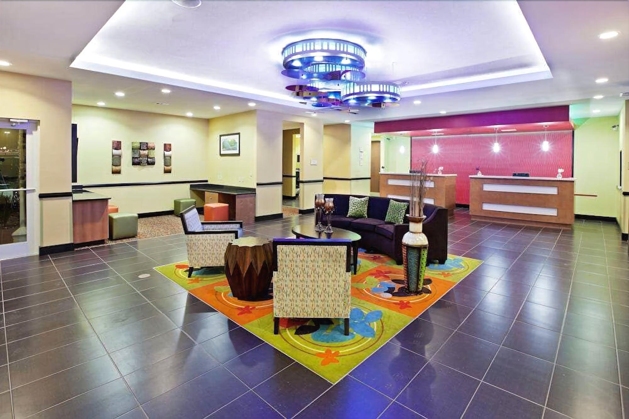 La Quinta By Wyndham Tulsa - Catoosa Hotell Eksteriør bilde
