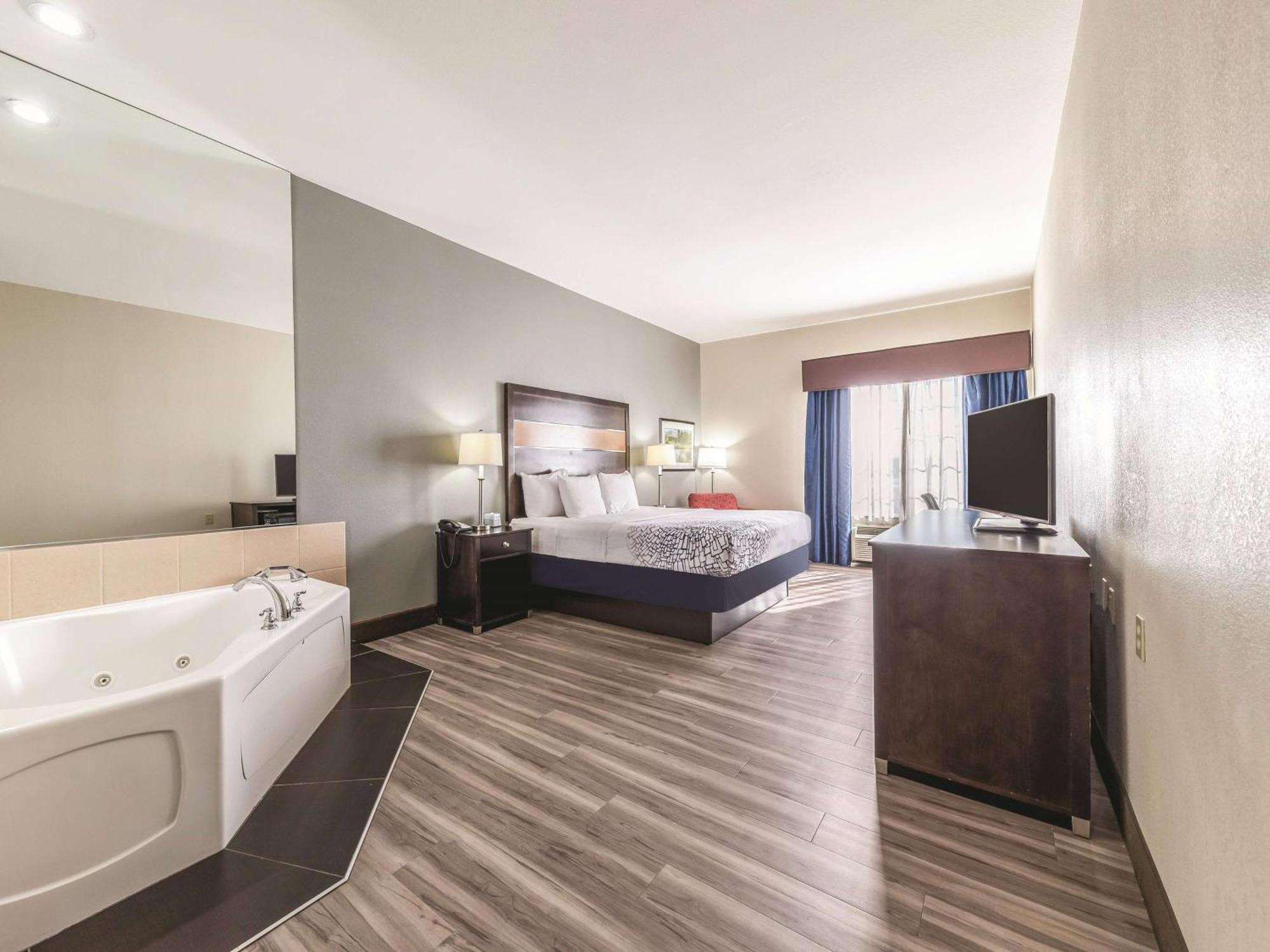 La Quinta By Wyndham Tulsa - Catoosa Hotell Eksteriør bilde